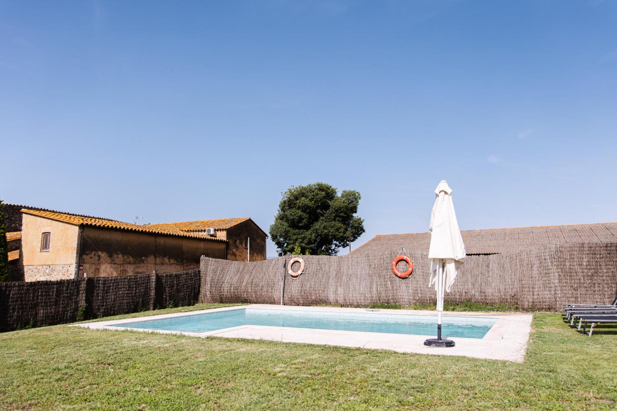 Agroturisme Sant Dionis Campllong Exterior foto